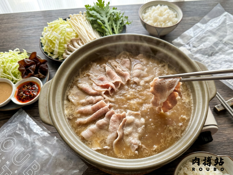 【單包】丹麥有機白楊木豬前腿火鍋片600g
